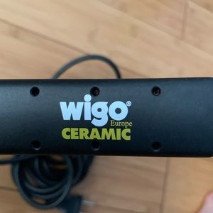 🚫SOLD🚫 Wigo flat iron